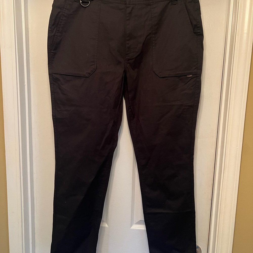 Men's Black Cargo Pants 36